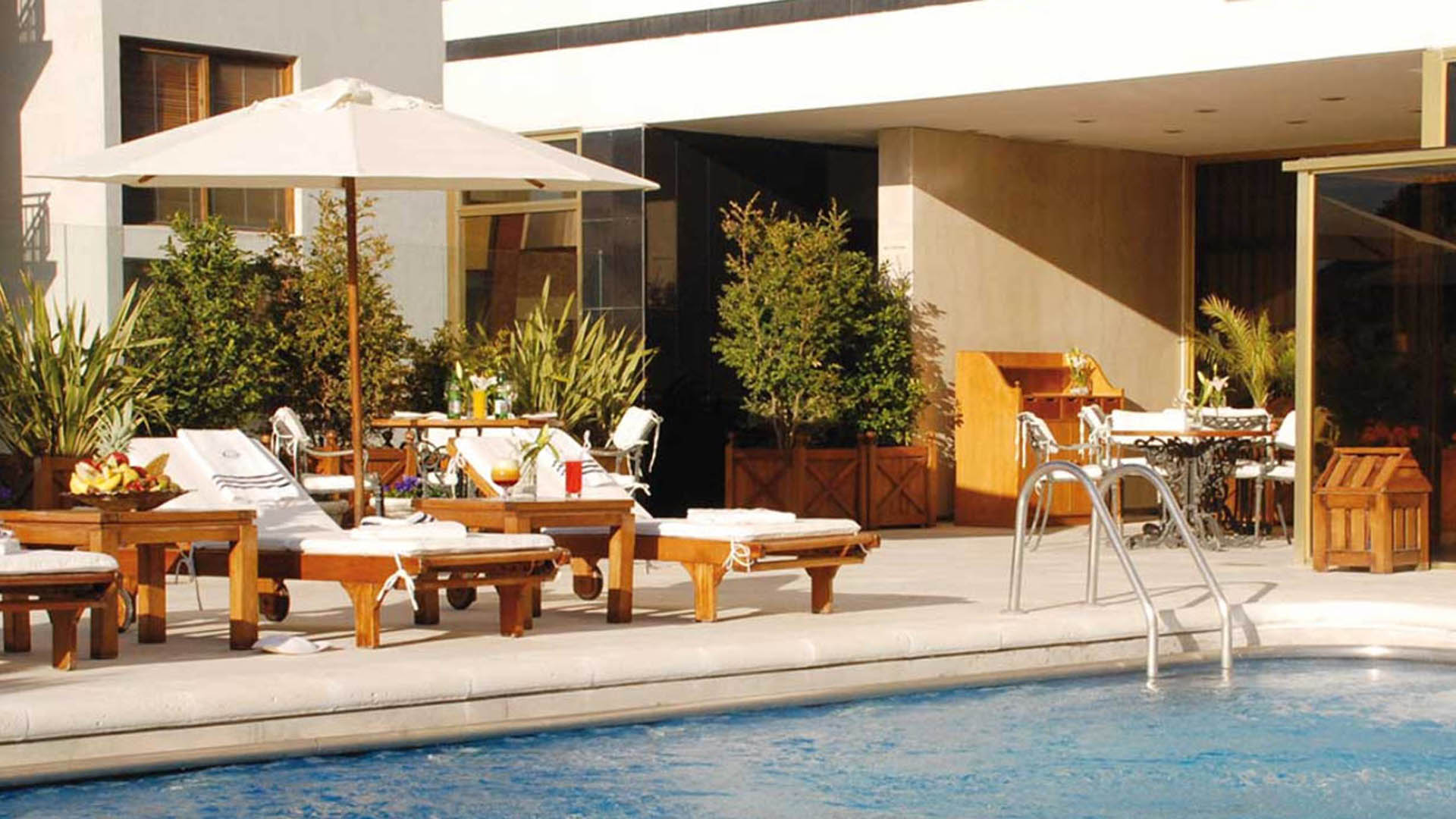 Costa Galana Hotel.jpg