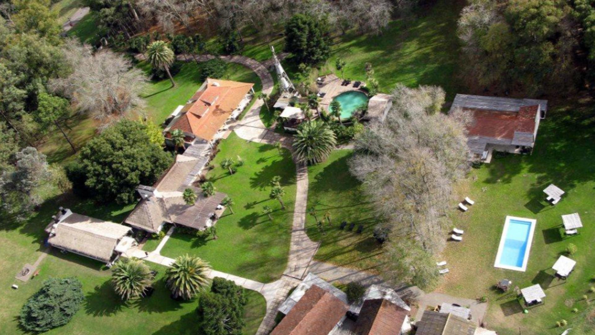 141-Finca Maria Cristina Howard Johnson.jpg